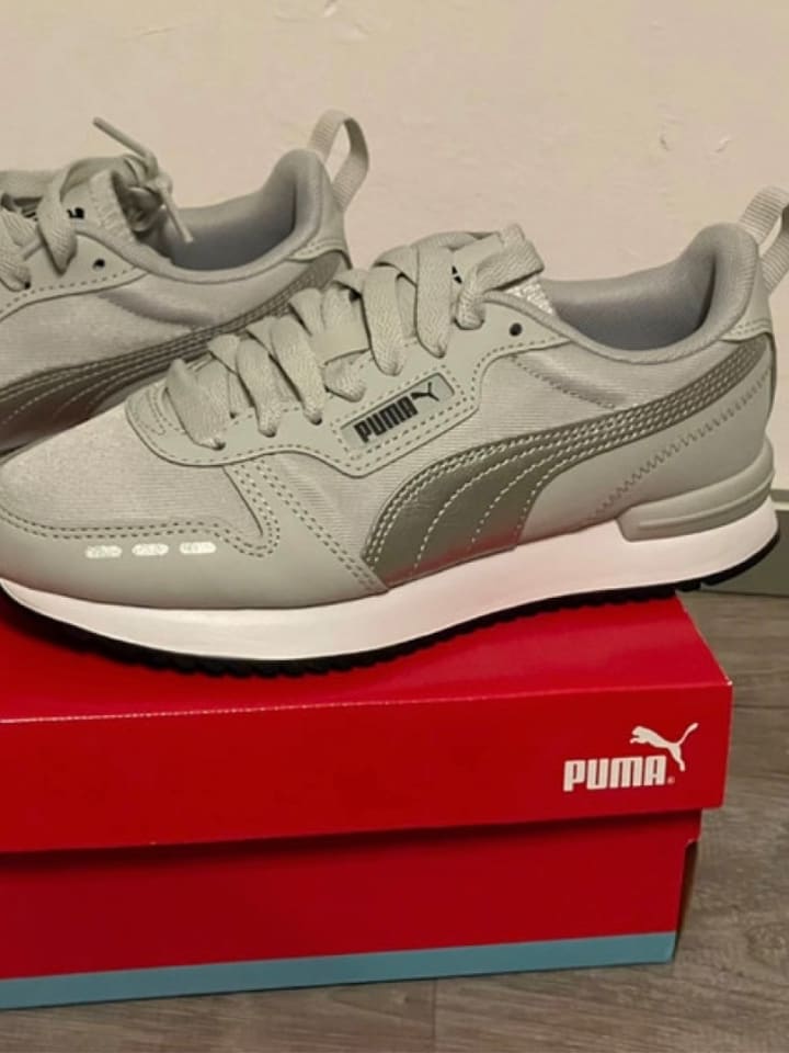 Puma Shoes Sneakers 