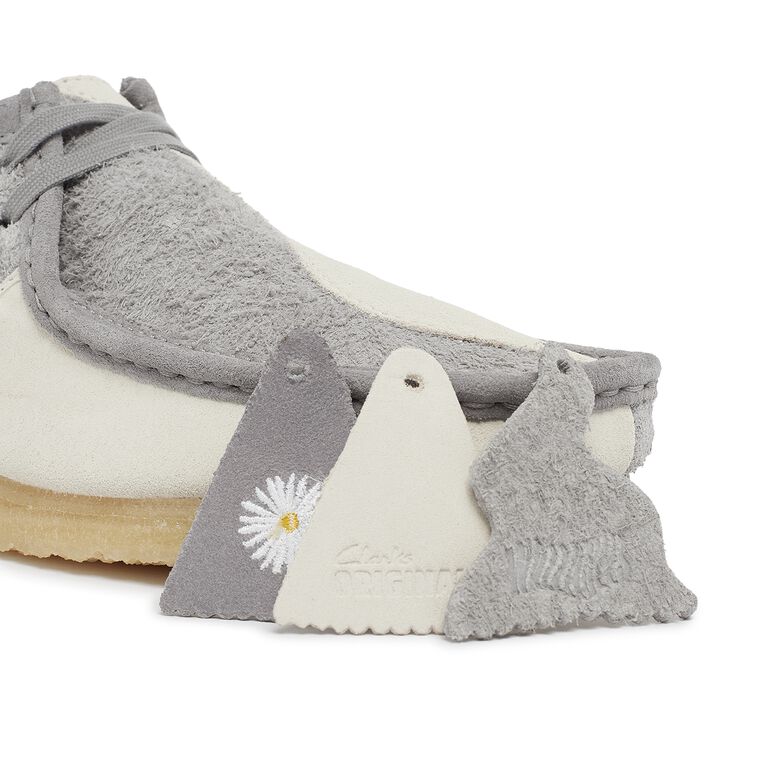Clarks Wallabee grey/off white
