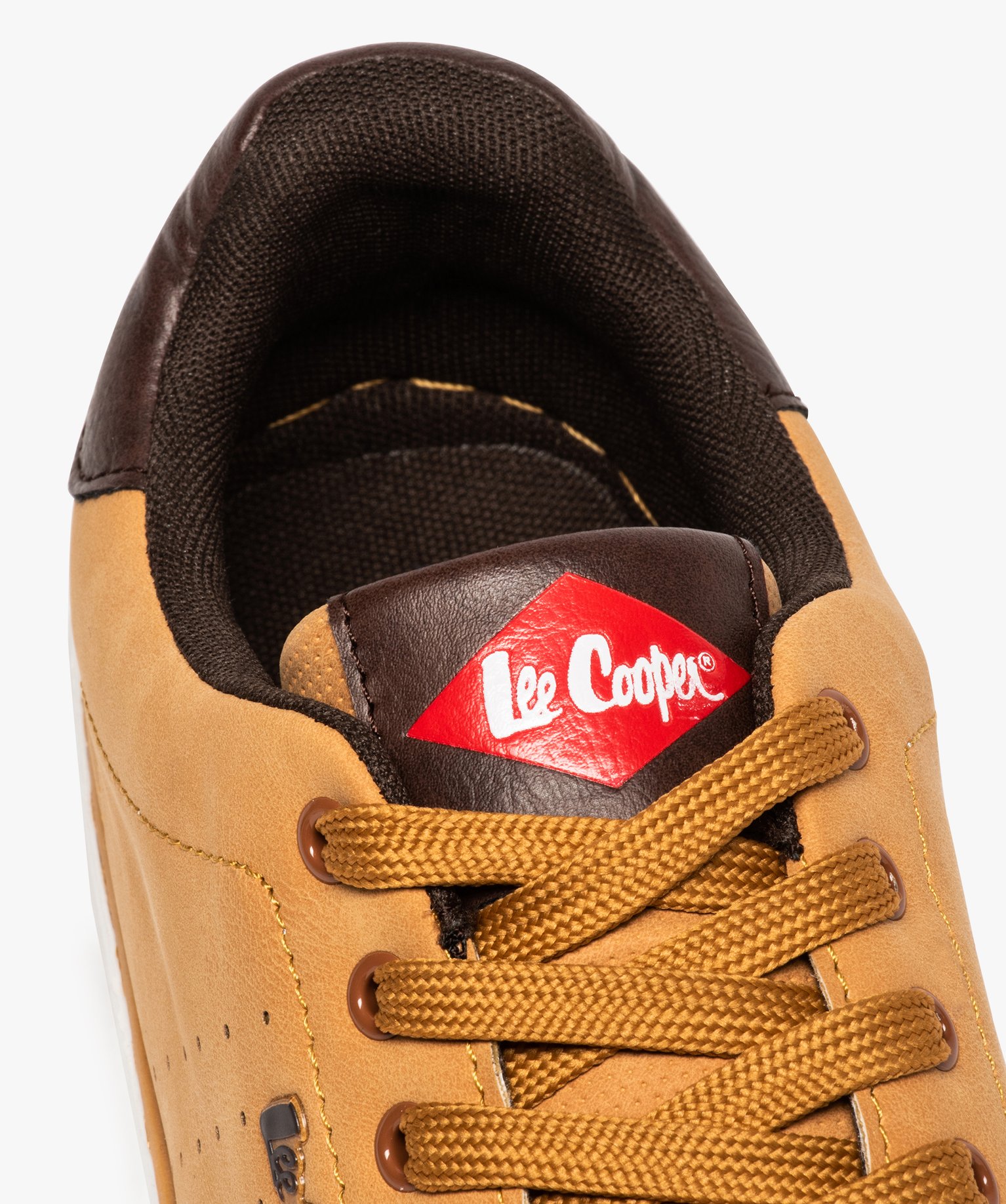 Baskets homme tige basse unie à lacets – Lee Cooper Smart camel | GEMO