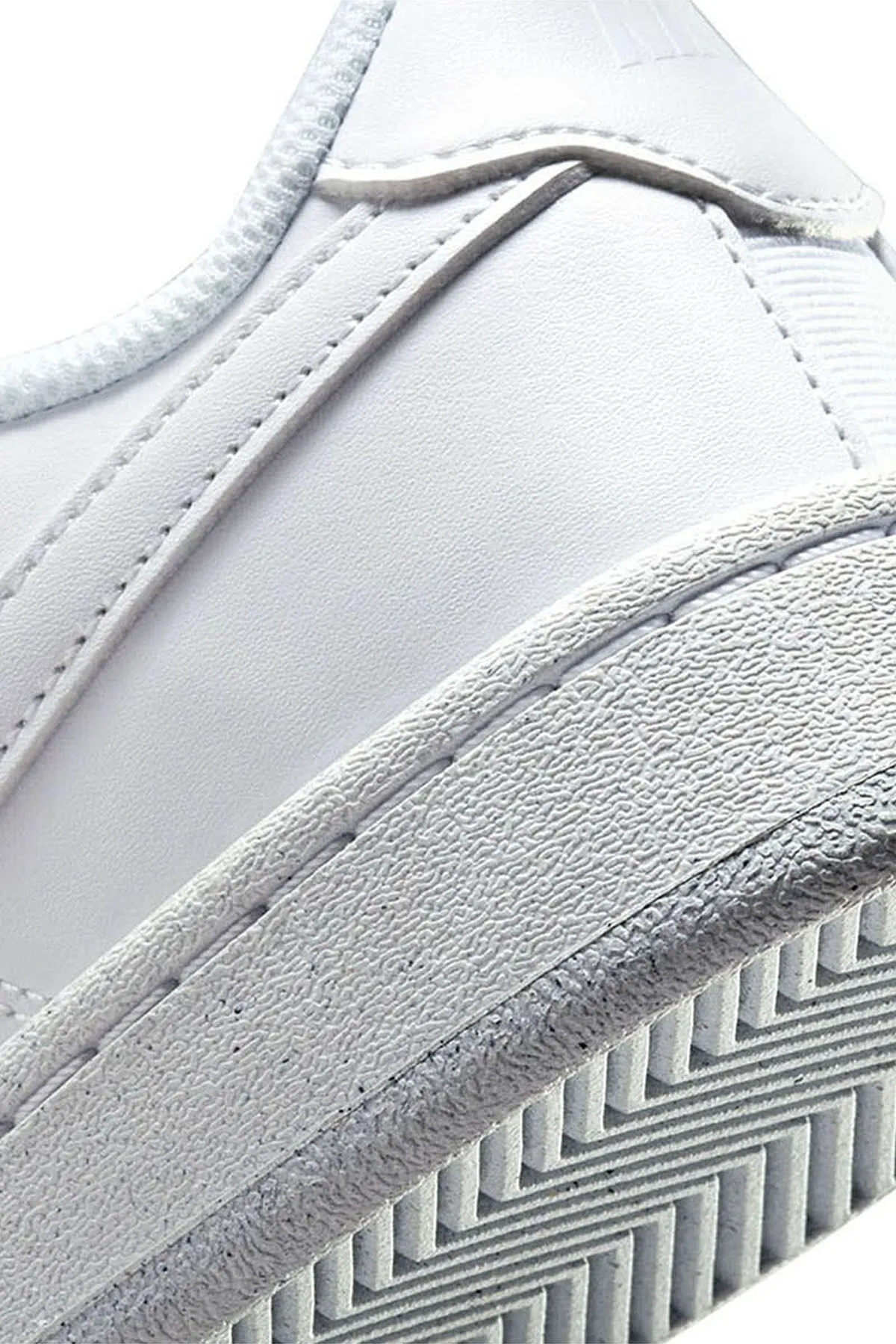 Nike  Lässige Sportschuhe für Damen Court Royale 2 Dh3159-100