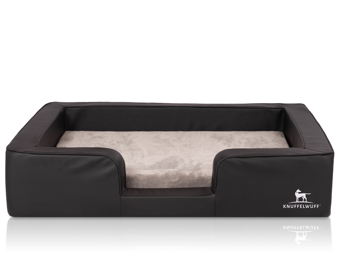 Knuffelwuff Hundebetten Knuffelwuff orthopädisches Hundebett mit Wendekissen aus Kunstleder Indianapolis schwarz XXL