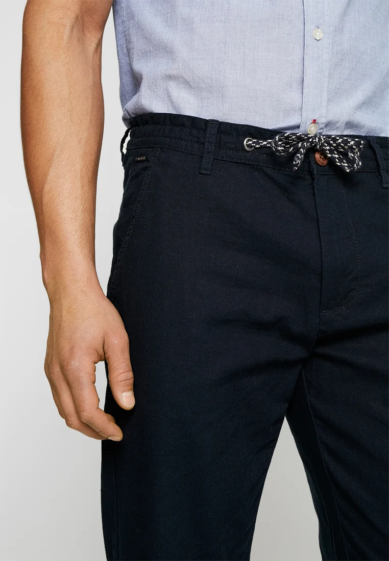 INDICODE JEANS FRIDAY - Pantalones chinos