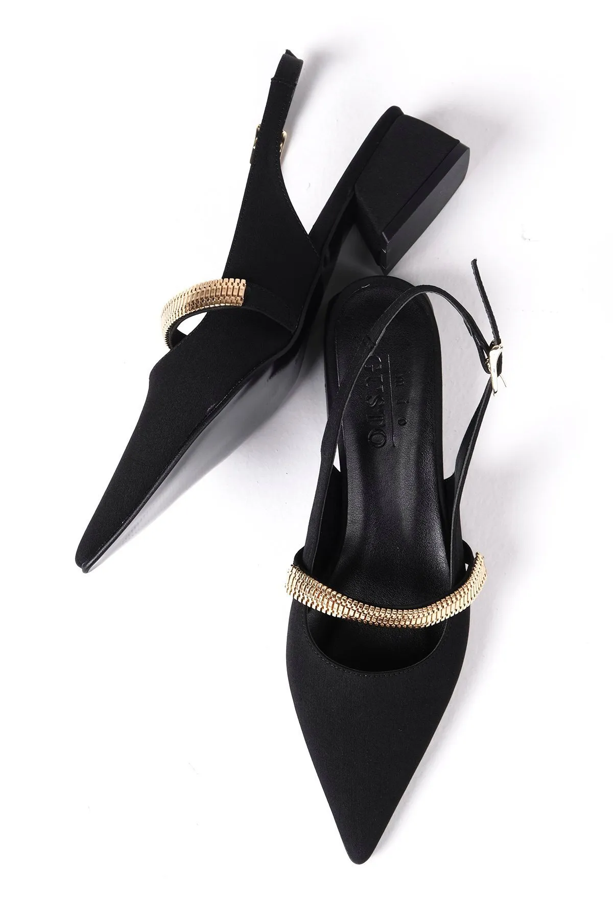Mio Gusto  Laura Schwarze Damenschuhe mit offenem Rücken und kurzem Absatz aus mattem Satinstoff