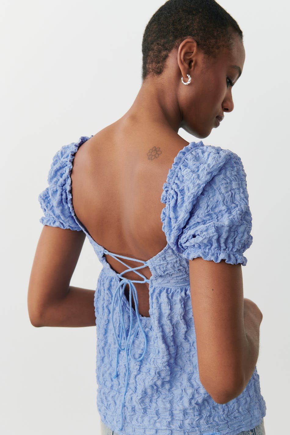 Cute puff sleeve top
