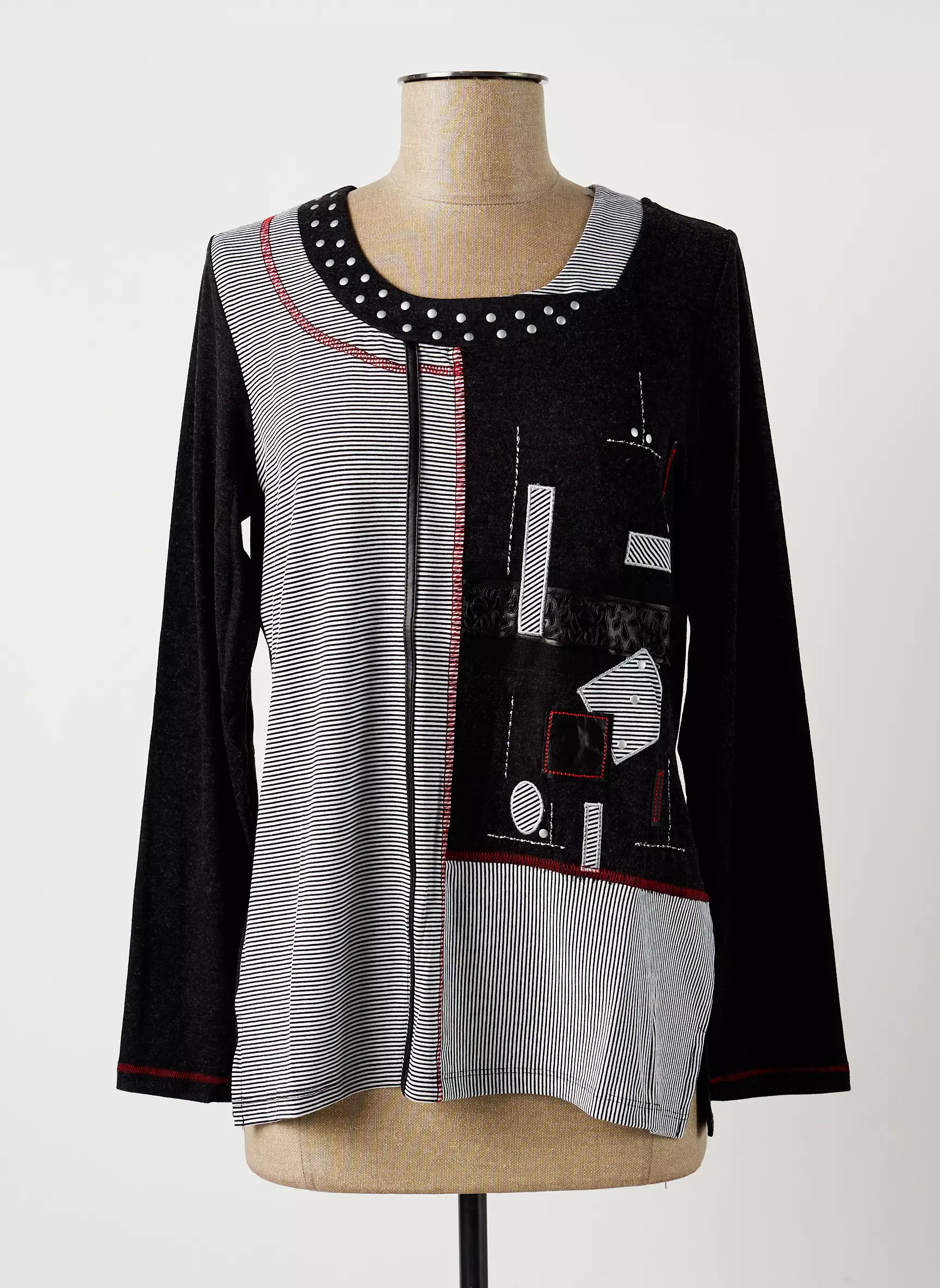 Guy Dubouis Tshirts Femme couleur gris