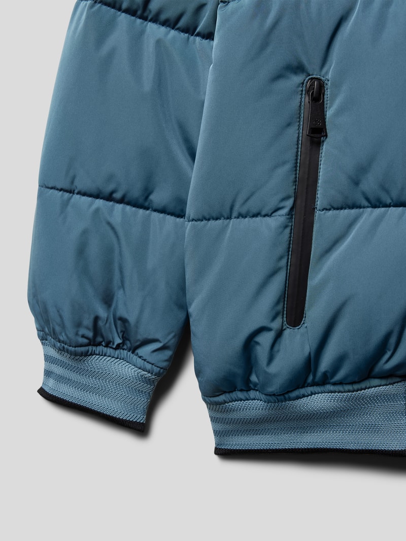 Steppjacke mit Reißverschlusstaschen in blau
