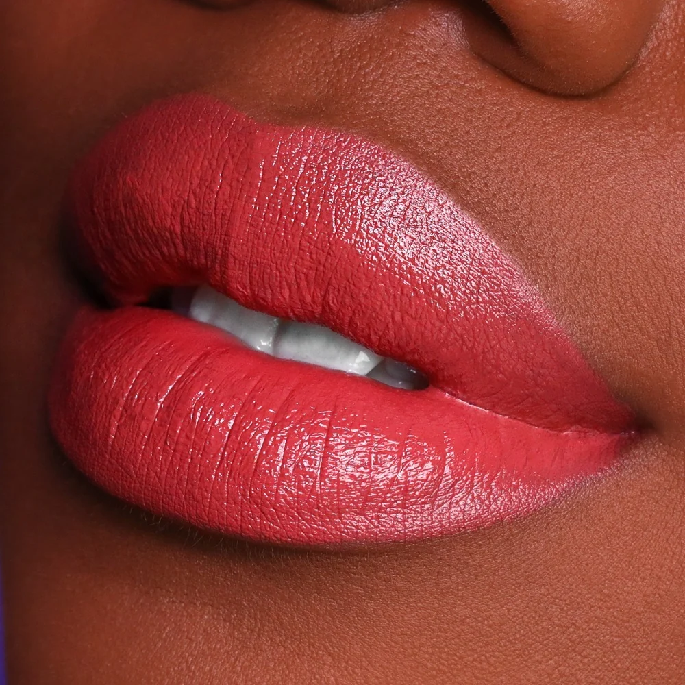 Lápiz labial IF - Lápiz labial, Lápiz labial brillante