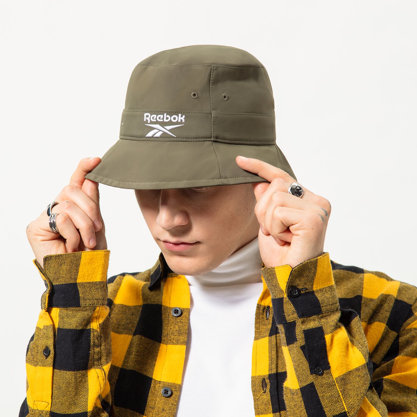 REEBOK HUT CL FO BUCKET HAT Beige