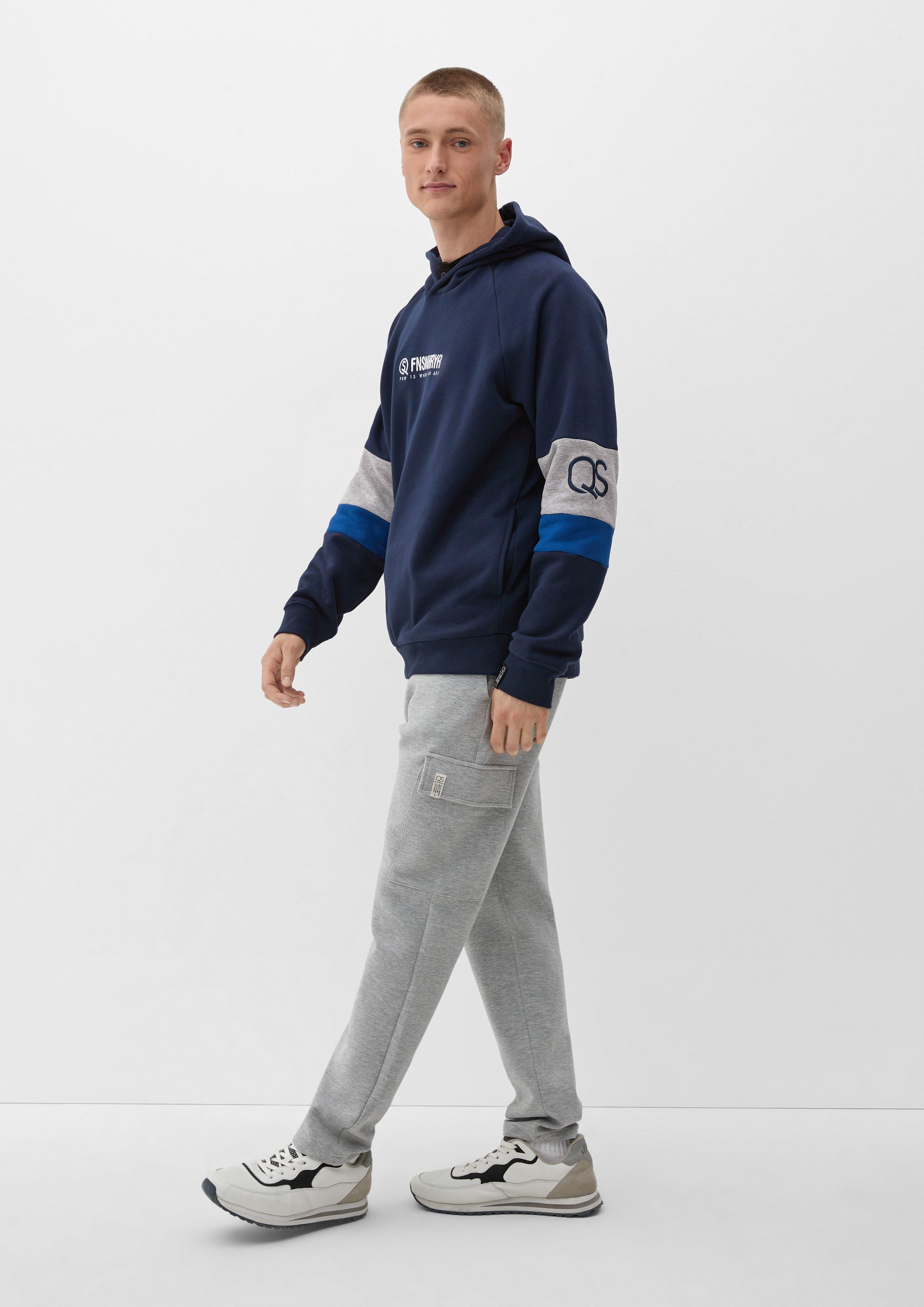 Sweatshirt mit Labelstickereien  2124165-59D0