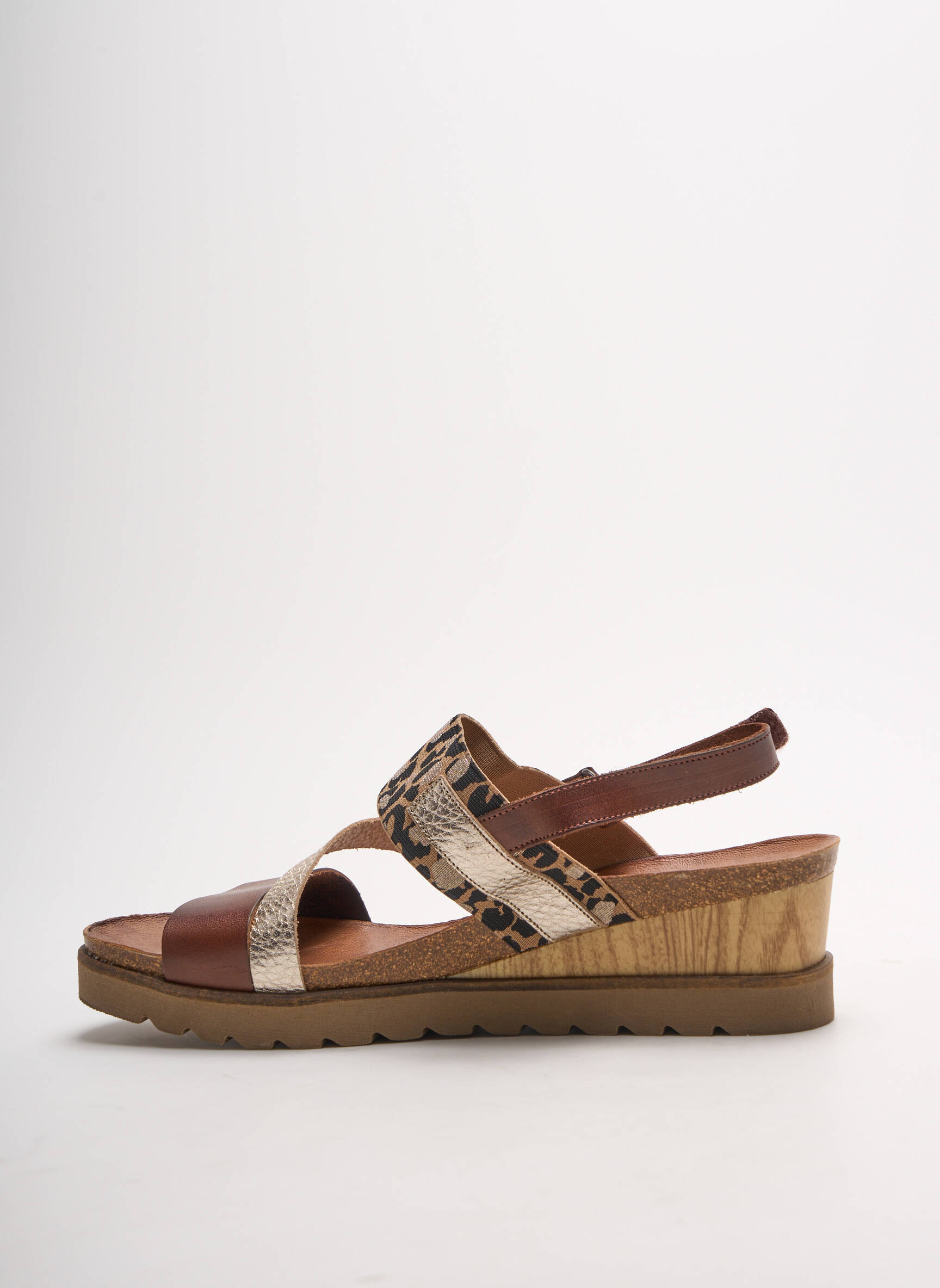 Xapatan Sandales Nu Pieds Femme couleur marron