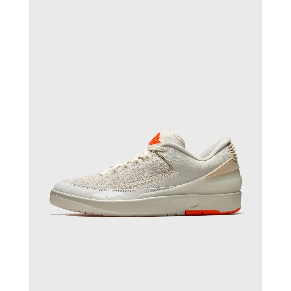 NIKE JORDAN Air Retro Low x Shelflife 2 SP DV7128-110 / weiss