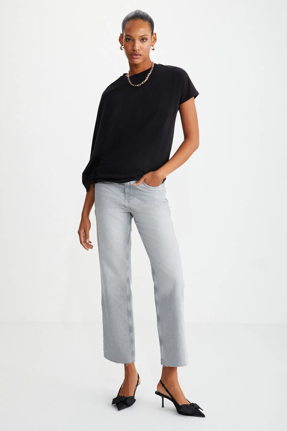 GRIMELANGE  Katie Asymmetrisches, entspanntes schwarzes T-Shirt