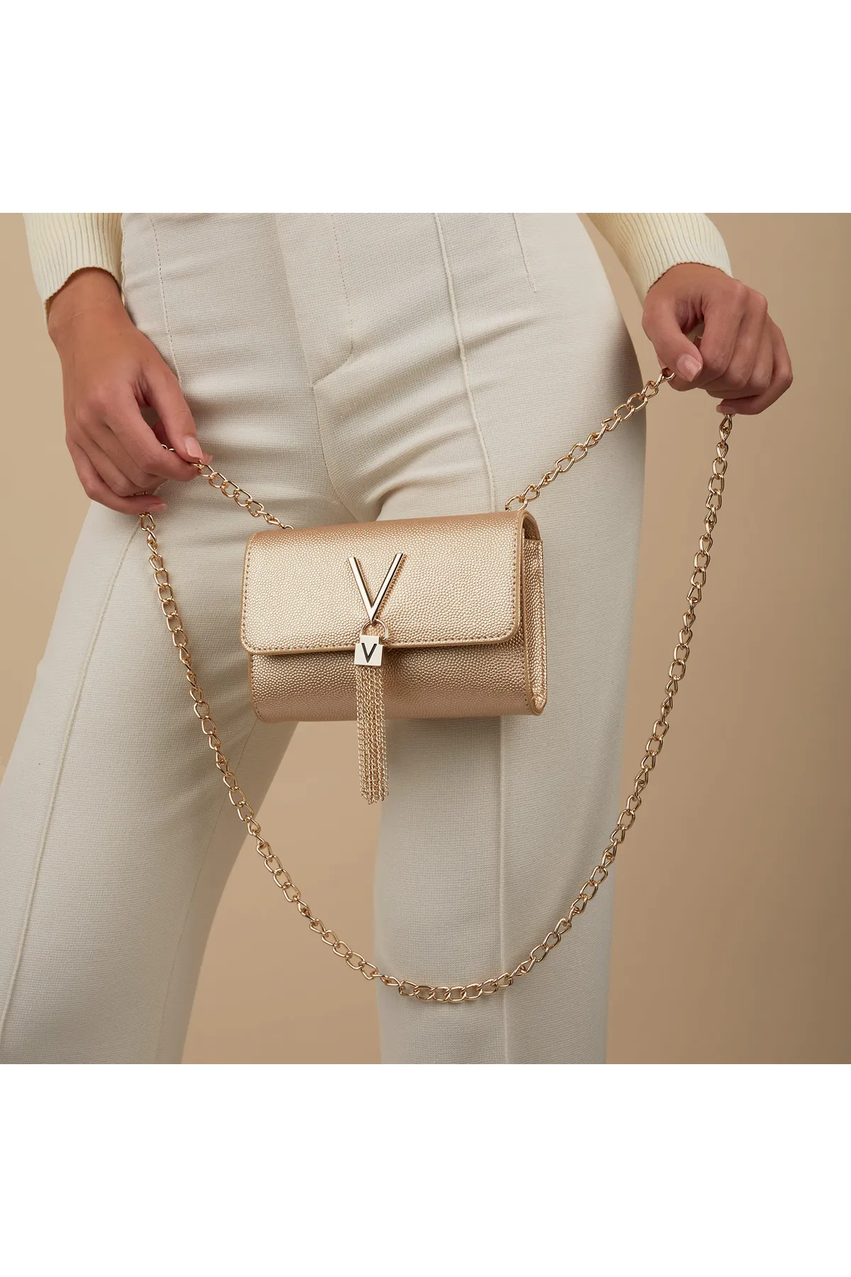 1'ASLAN  Valentino Bags Divina Damen Umhängetasche Gold Vbs1r403goro