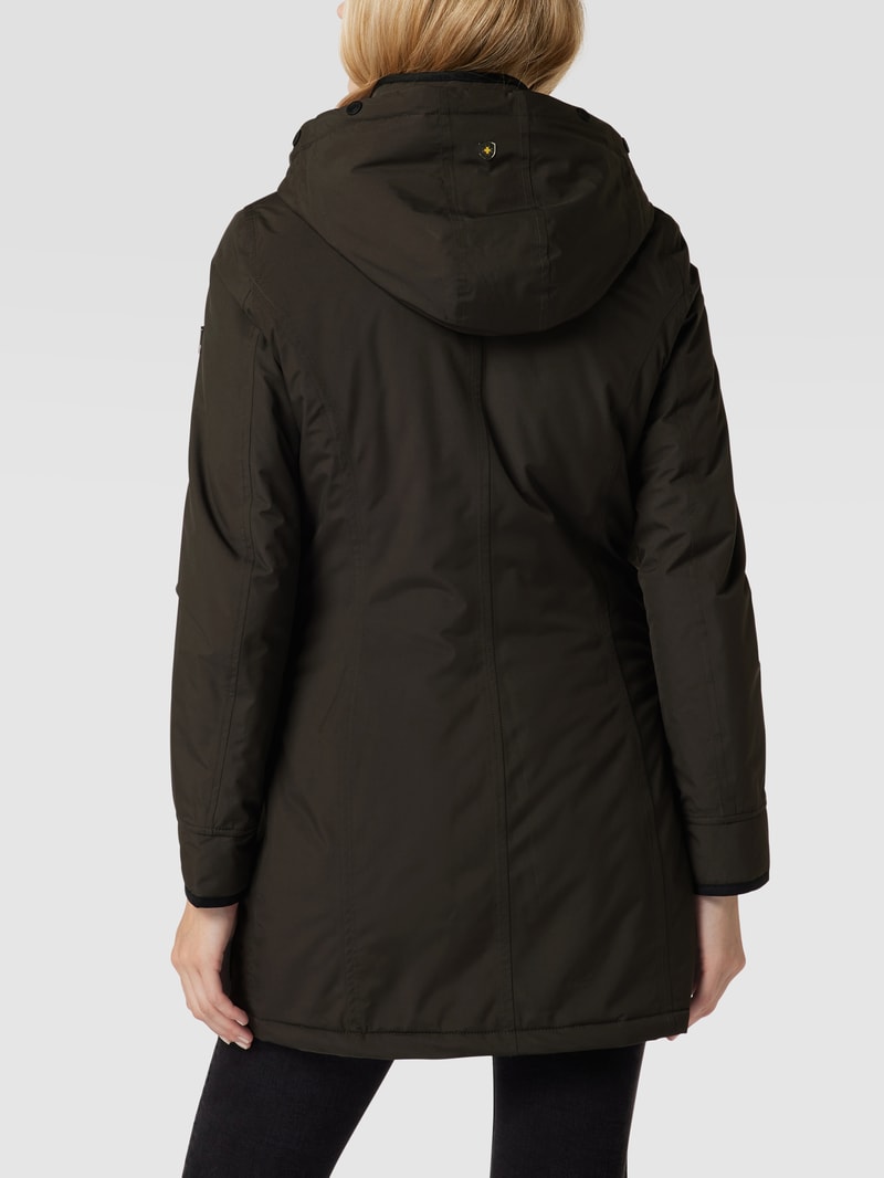Jacke mit Label-Applikation Modell 'Westwind' in olivgrün