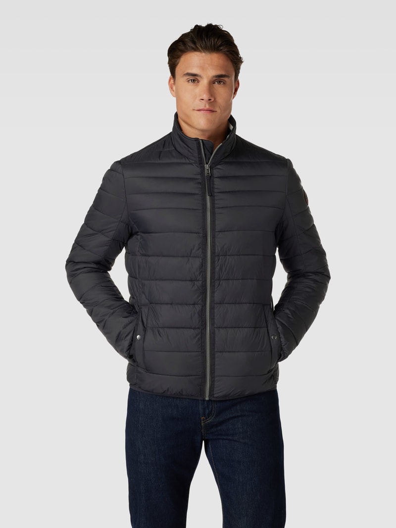 Steppjacke mit Stehkragen in schwarz