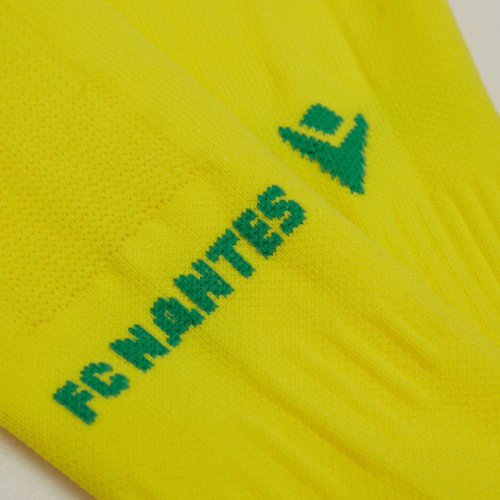 FC Nantes macron Authentic Herren Heim Stutzen 58530419