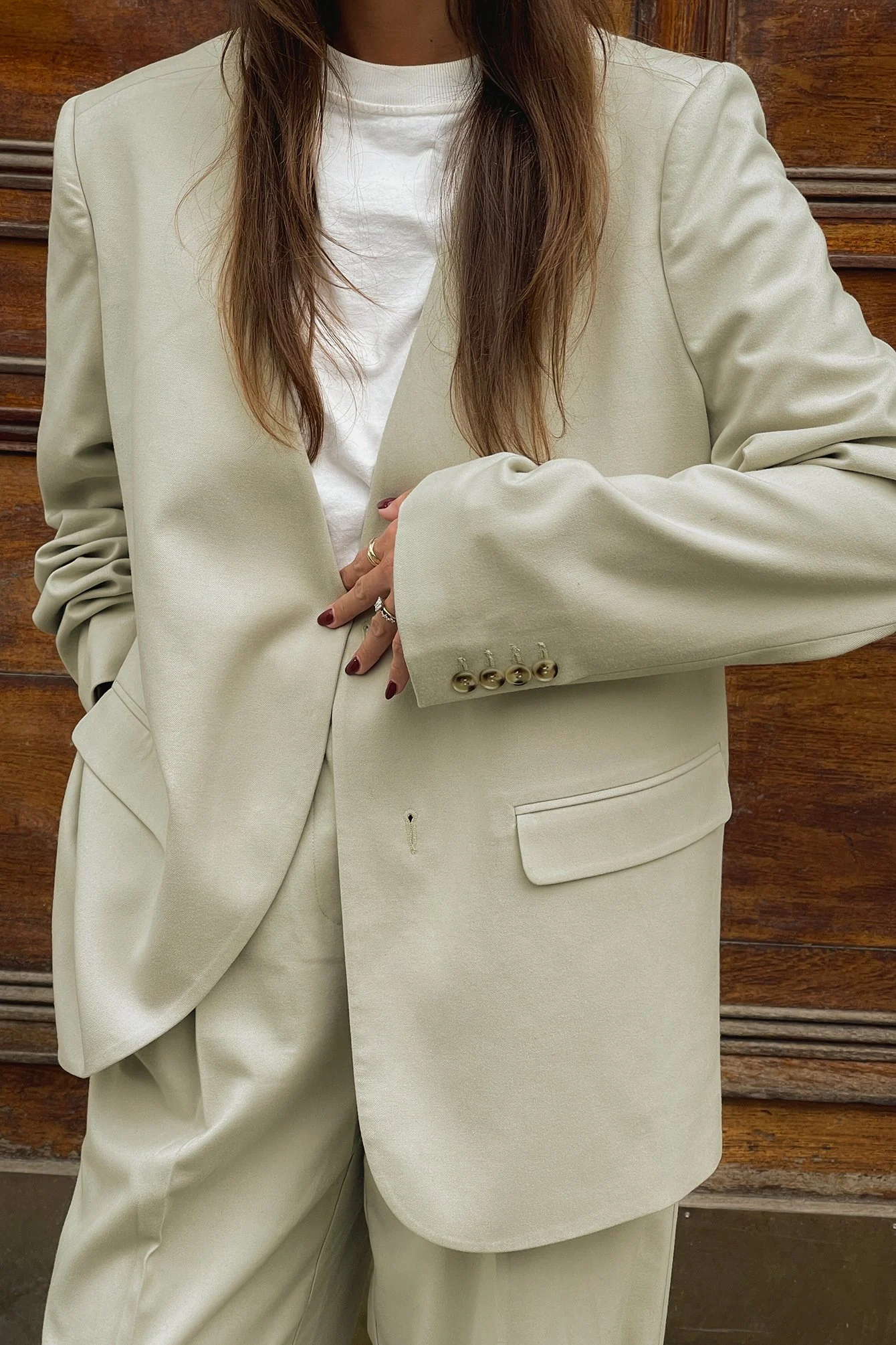 Blazer mit einem V-Ausschnitt