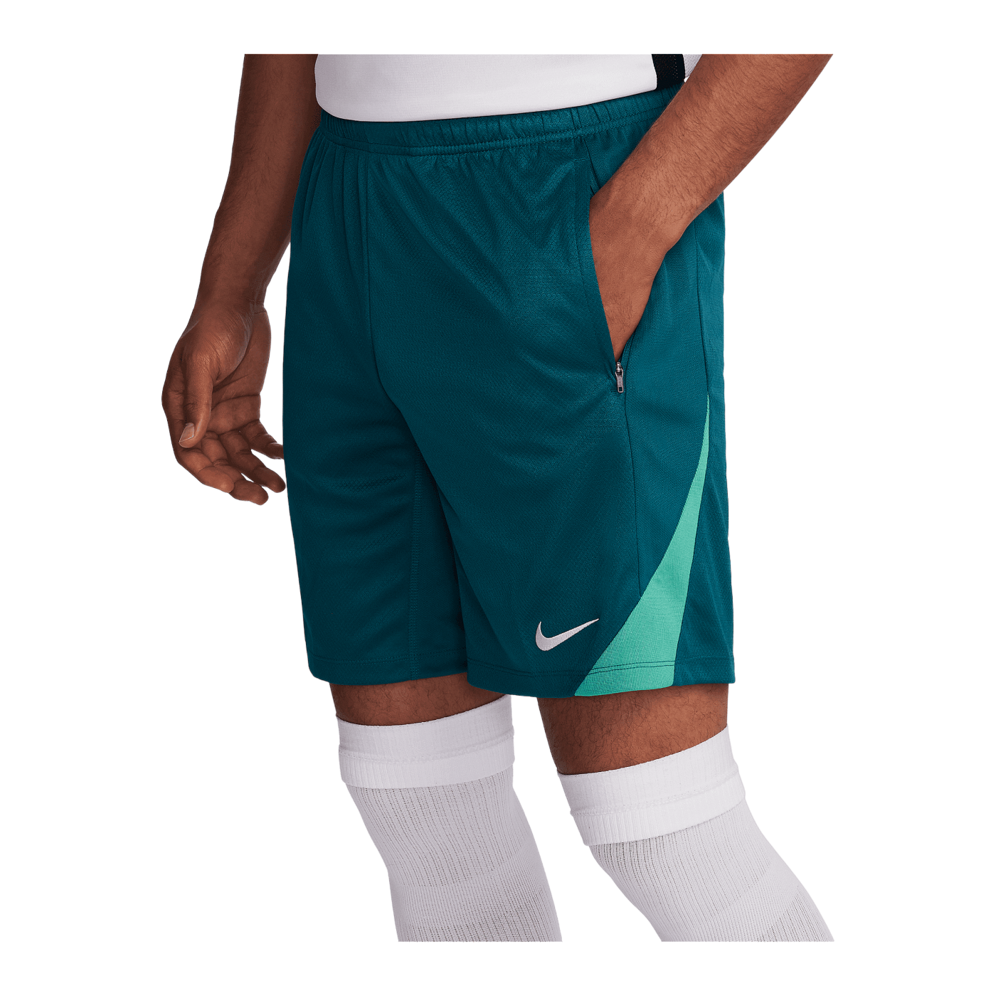 Nike Portugal Trainingsshort EM 2024 Grün F381