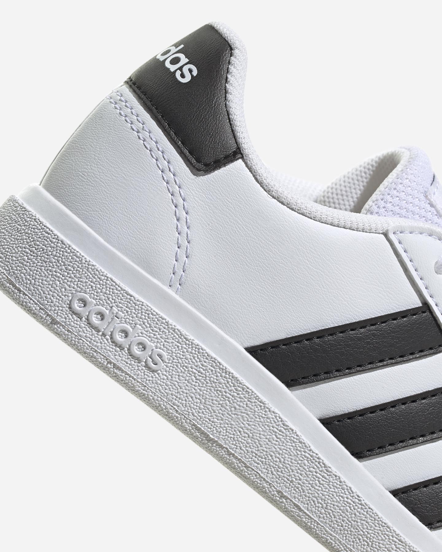 Buty sportowe Adidas Grand Court 2.0 Gs Jr GW6511