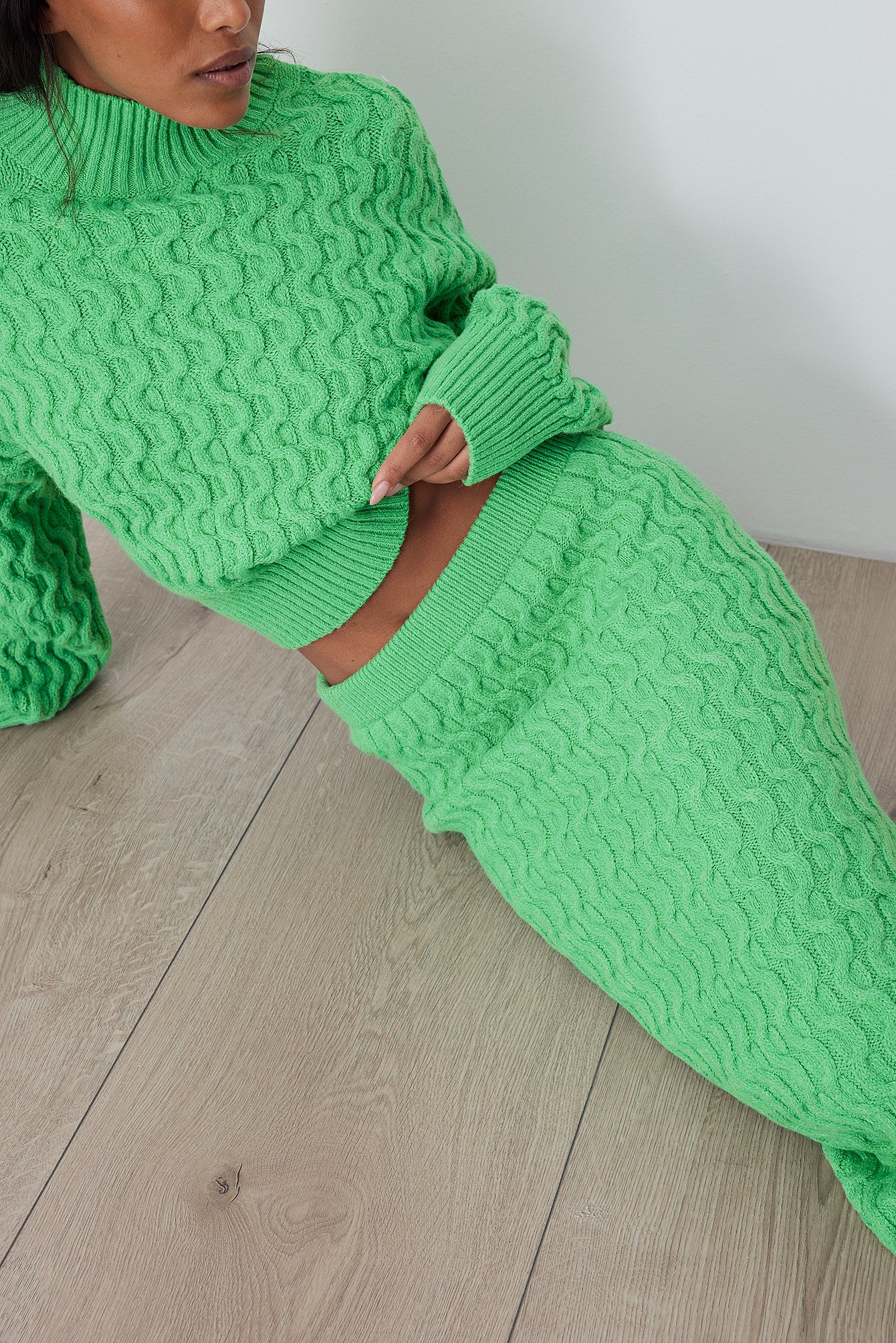 Midi-Strickrock mit Zopfmuster