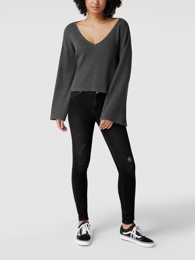 Skinny Fit Jeans mit Stretch-Anteil in schwarz