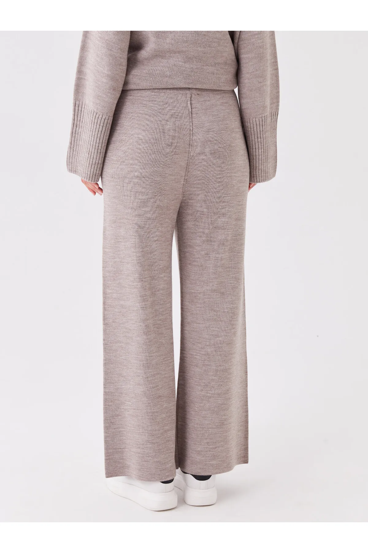LC Waikiki  Gerade Damen-Strickhose mit weitem Bein und elastischem Bund