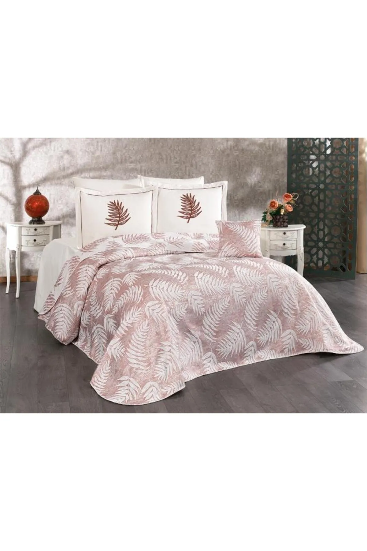 Çeyiz Diyarı  Palmiye 7-teiliges Chenille-Pique-Set, Creme – Weinrot