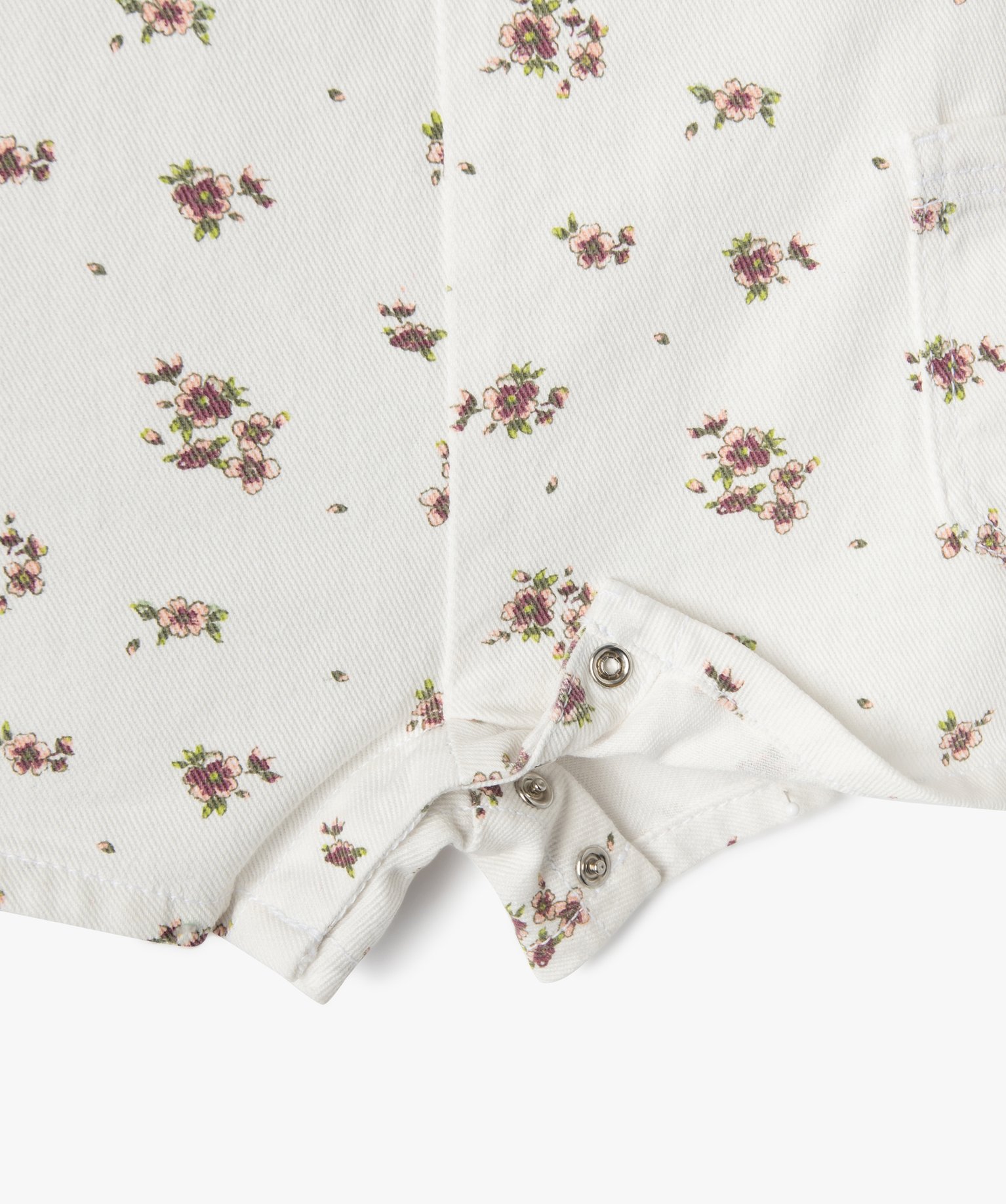 Salopette courte bébé fille en jean à fleurs ecru | GEMO