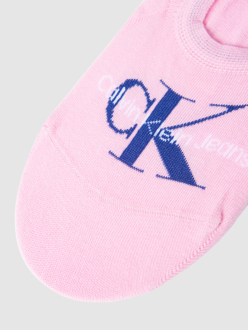 Sneakersocken mit Label-Prägung in pink
