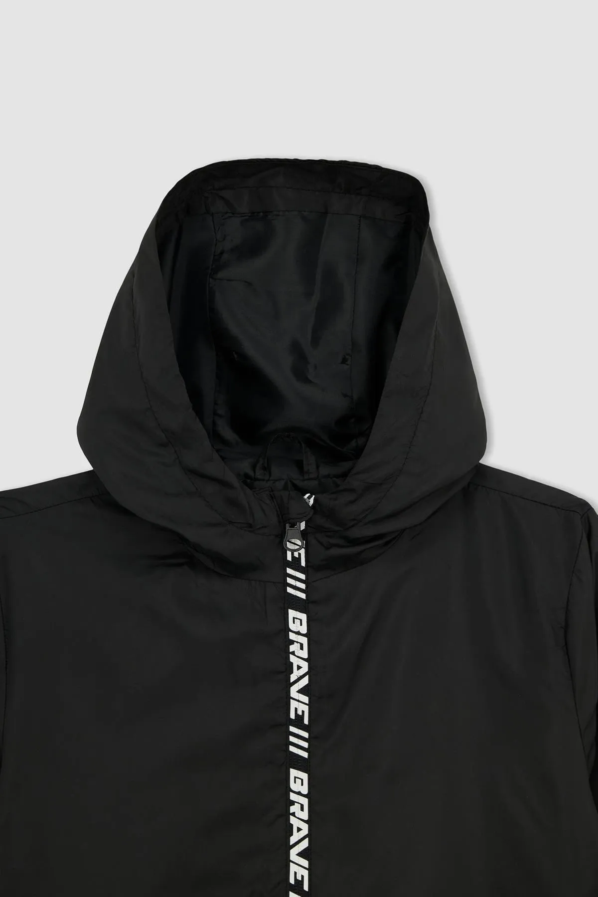 DeFacto  Dünner Regenmantel mit Kapuze für Jungen Y4578a623sp