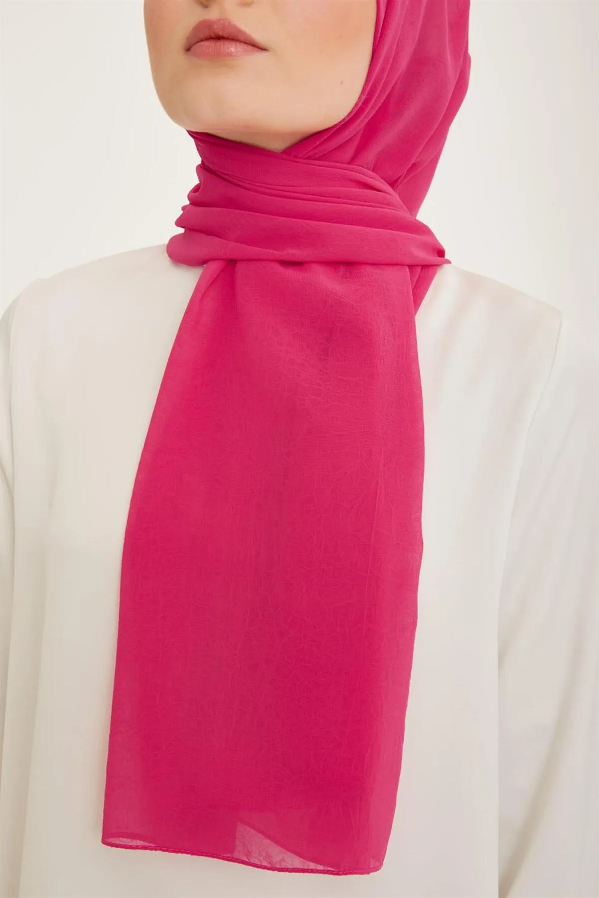 Armine  Trend Schal aus Crinkle-Chiffon – Atskrn-40 – Fuchsia