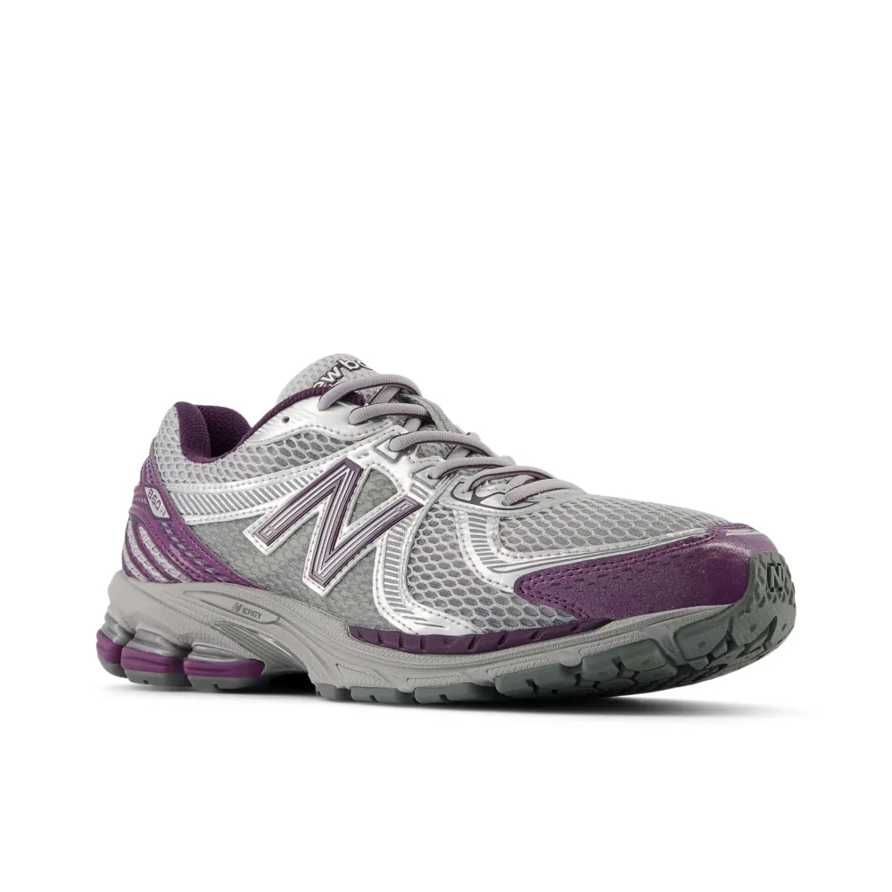 New Balance ML860PP2 ML860PP2 / grau