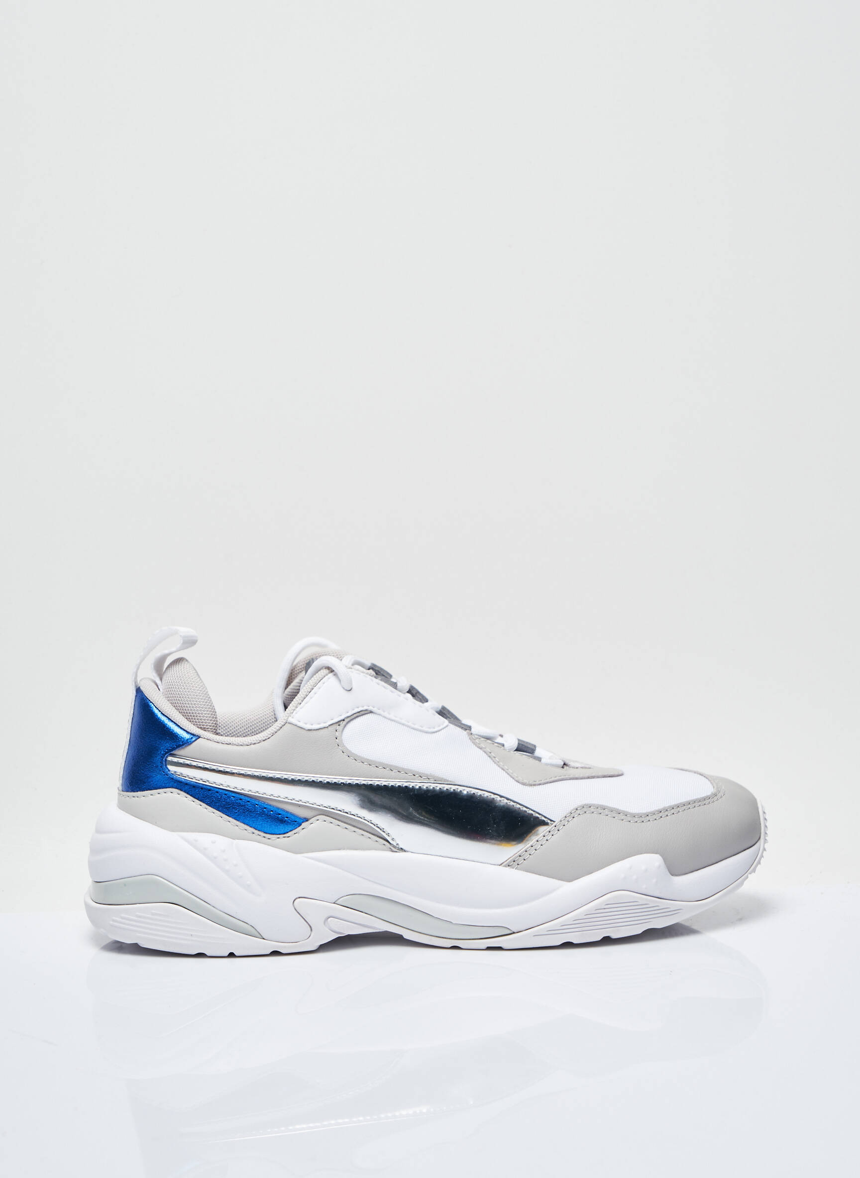 Puma Baskets Femme couleur gris