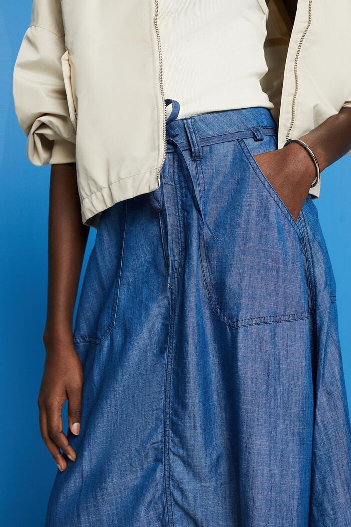 Aus TENCEL™: Midi-Rock in Jeans-Optik
