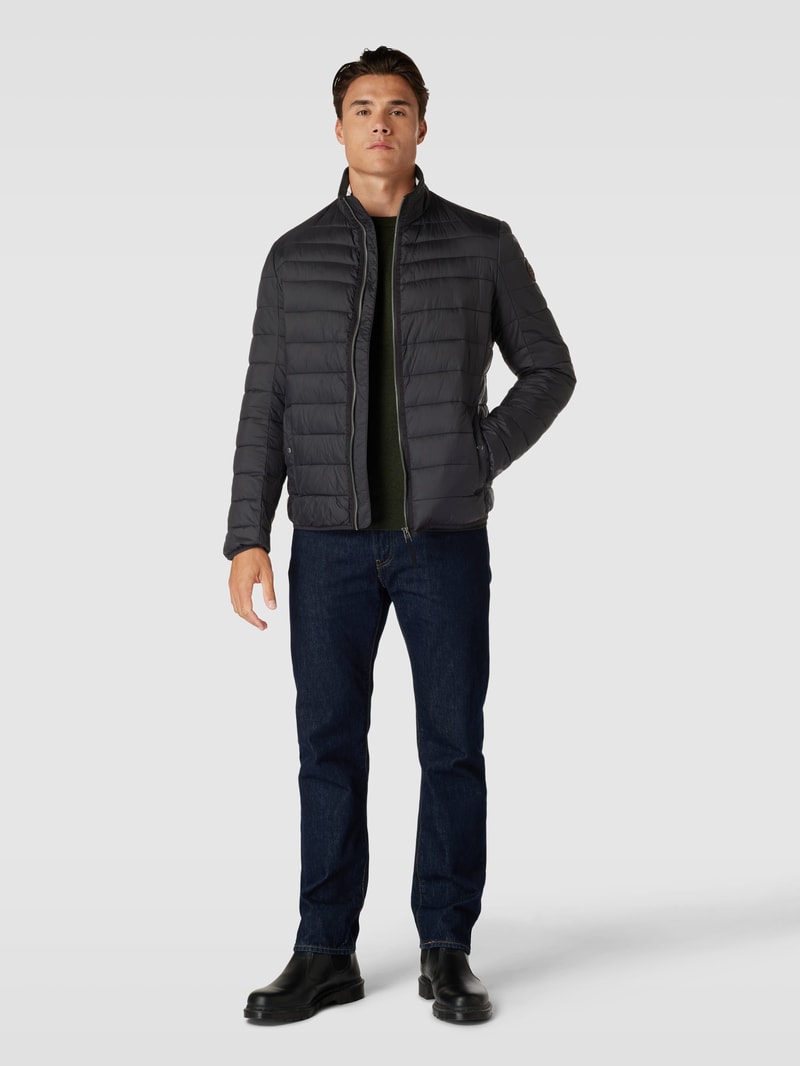 Steppjacke mit Stehkragen in schwarz