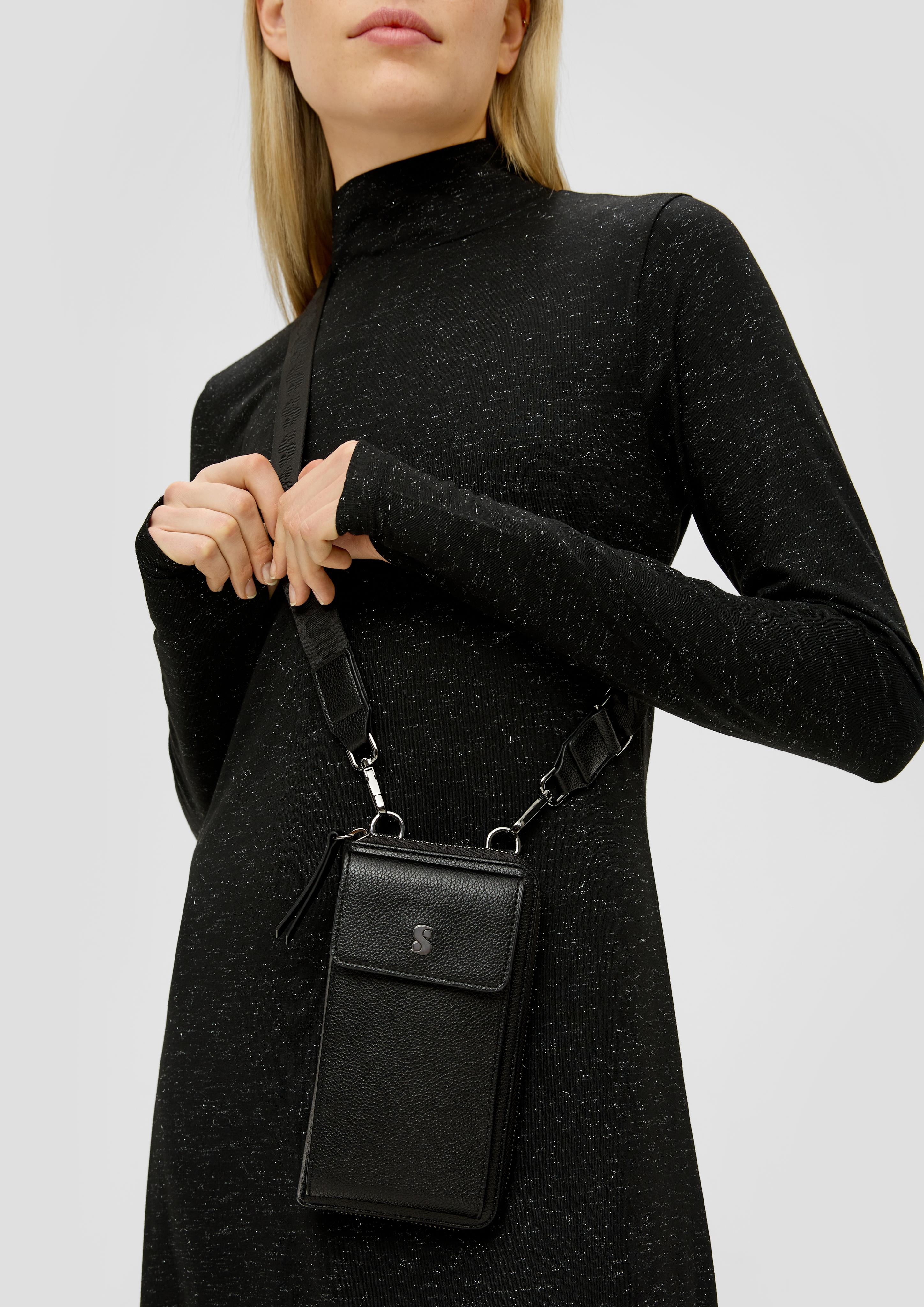 Handytasche in Leder-Optik  2137747-9999