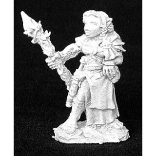 Olivia, Halfling (REA02831)