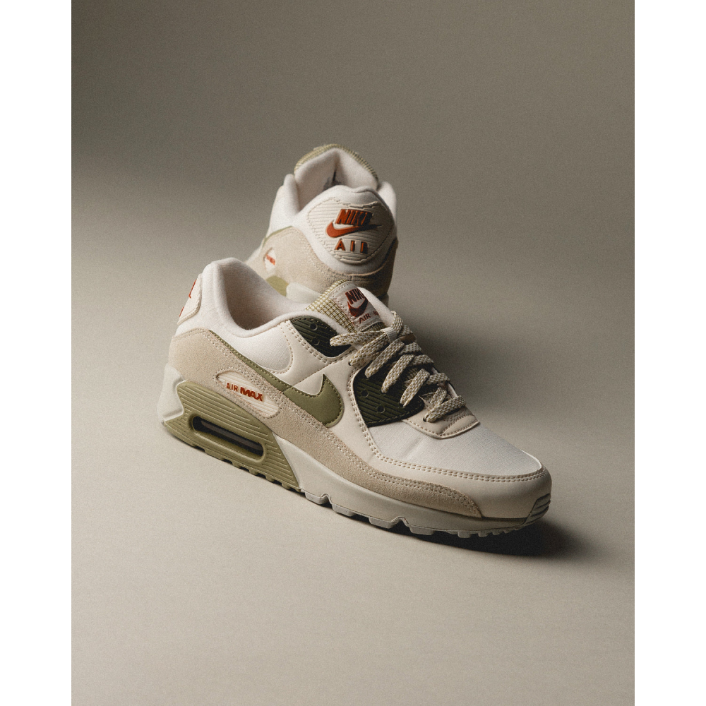 Nike Air Max 90 FB9657-002 / schwarz