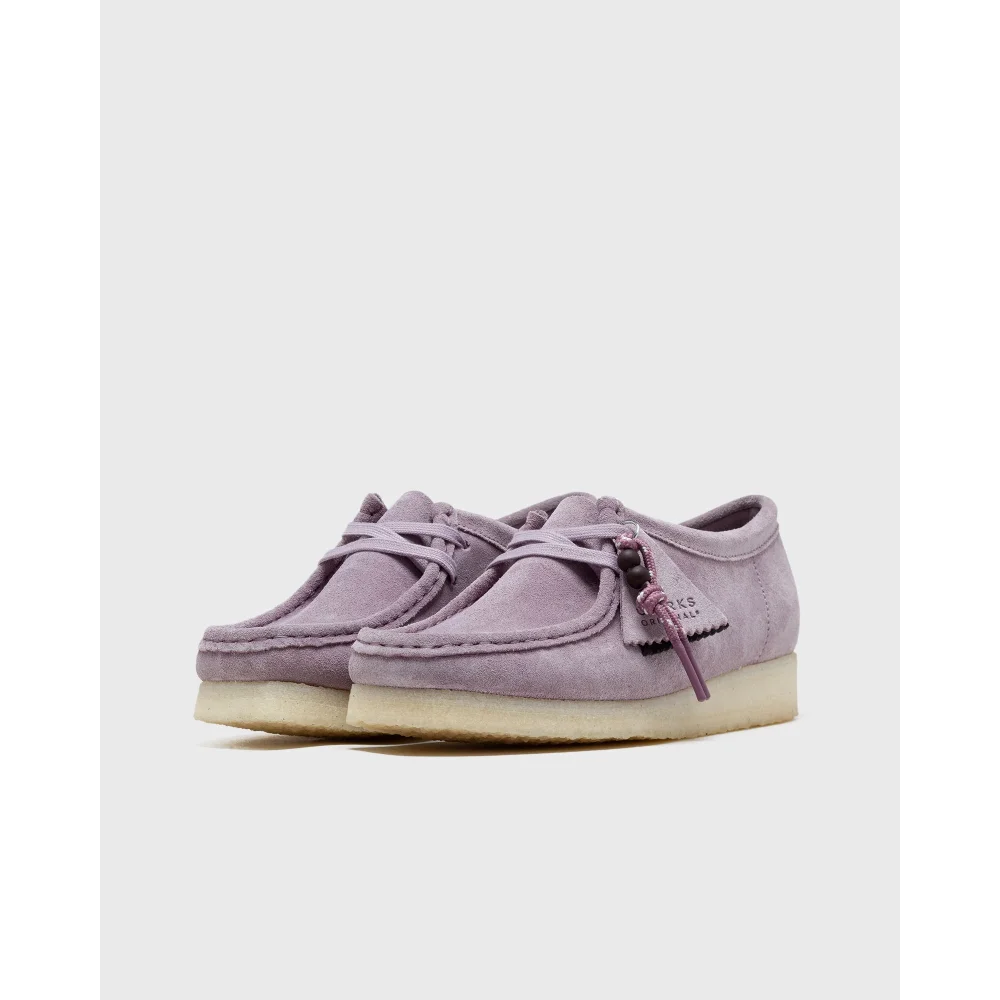 Clarks WMNS Wallabee 261732444 / lila