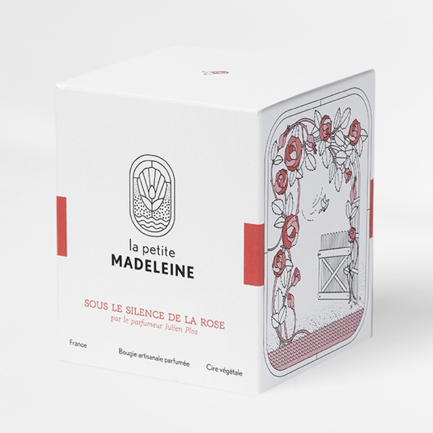 Mica Madeleine sub tăcerea trandafirului