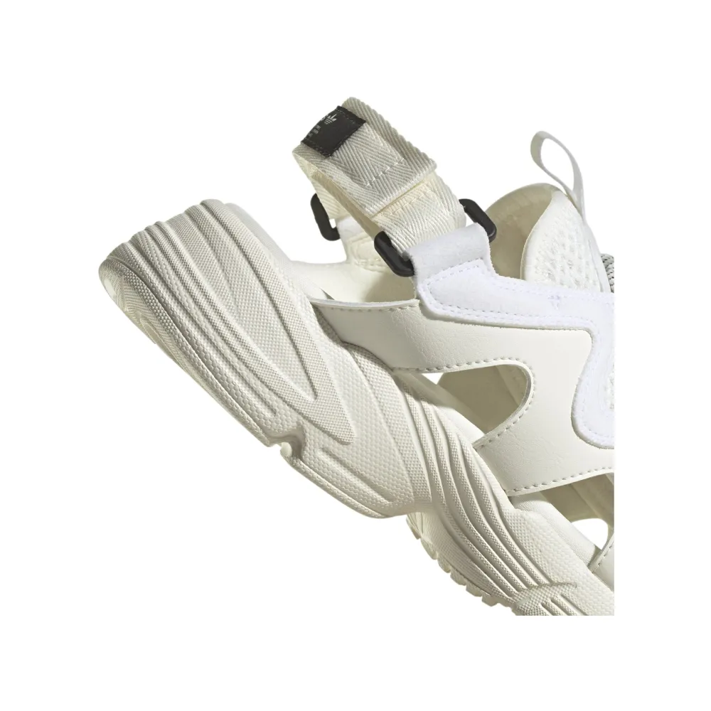 adidas Astir Sandal HP2185 / weiss