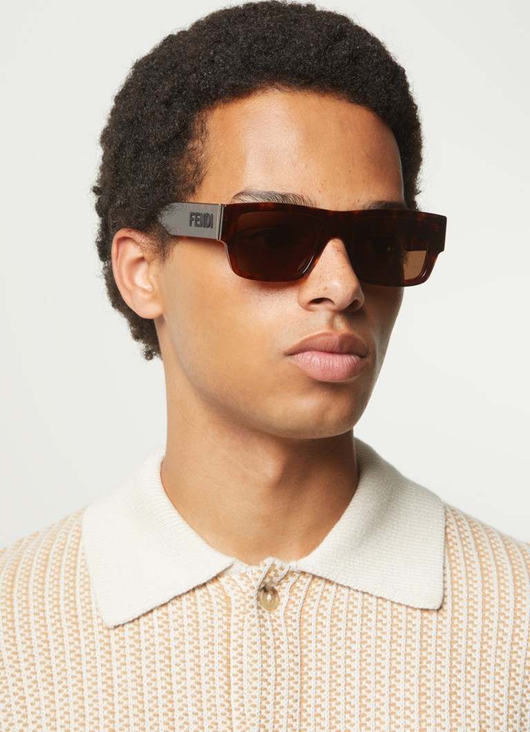 Γυαλιά ηλίου Fendi Signature FE40118I