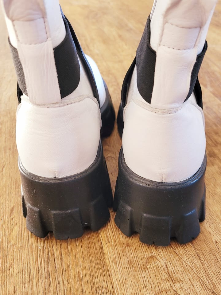 Noosy Leder-Boots in Weiß/ Schwarz günstig kaufen 36