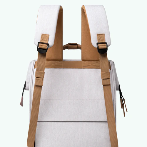Adventurer Large Arequipa Cream Backpack