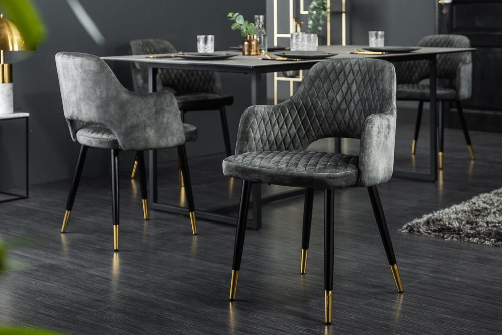 riess-ambiente 4-Fußstuhl PARIS grün / schwarz gold (Einzelartikel, 1 St), Samt · mit Armlehne · Metall · Esszimmer · Retro