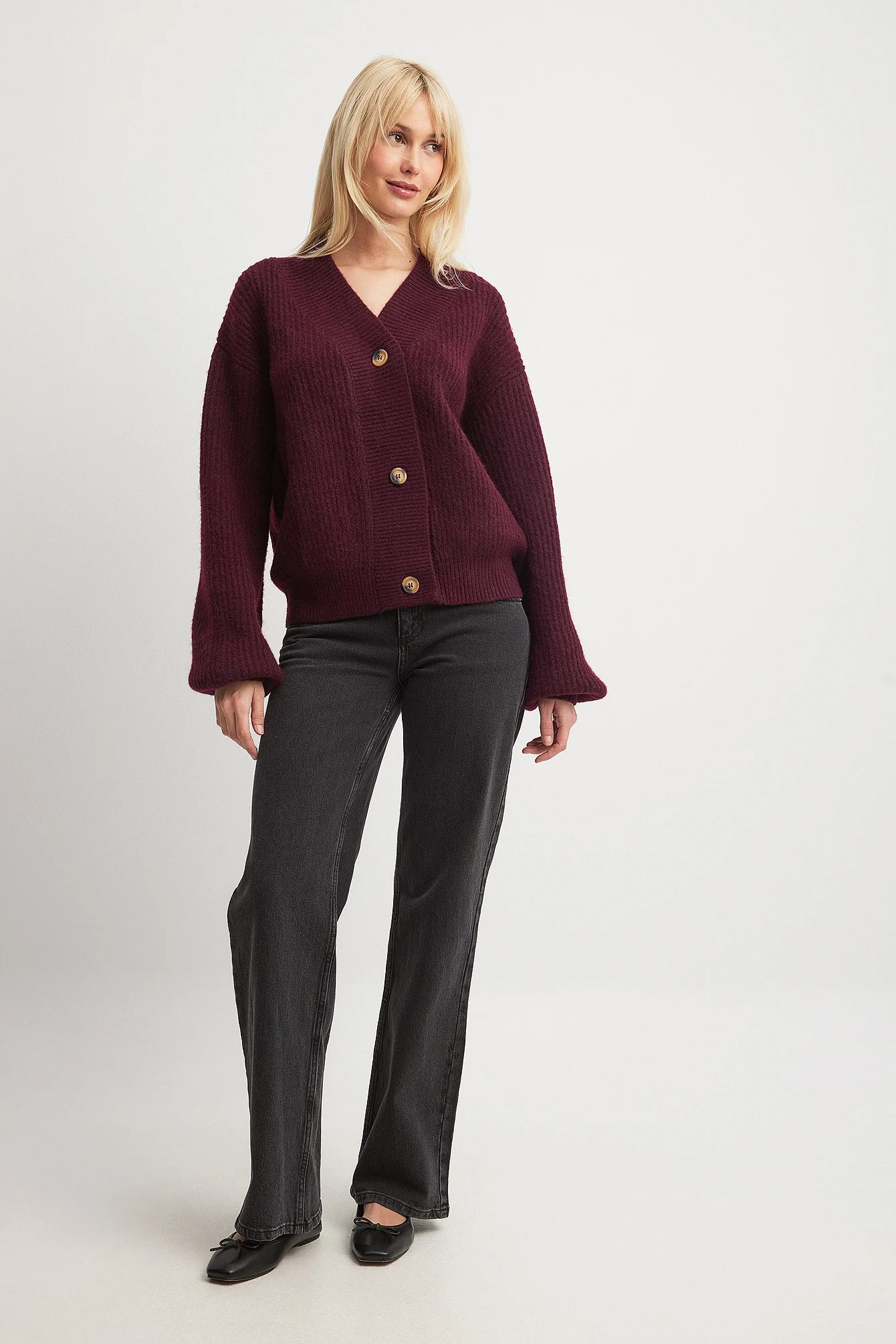 Dicke Rippenstrickjacke