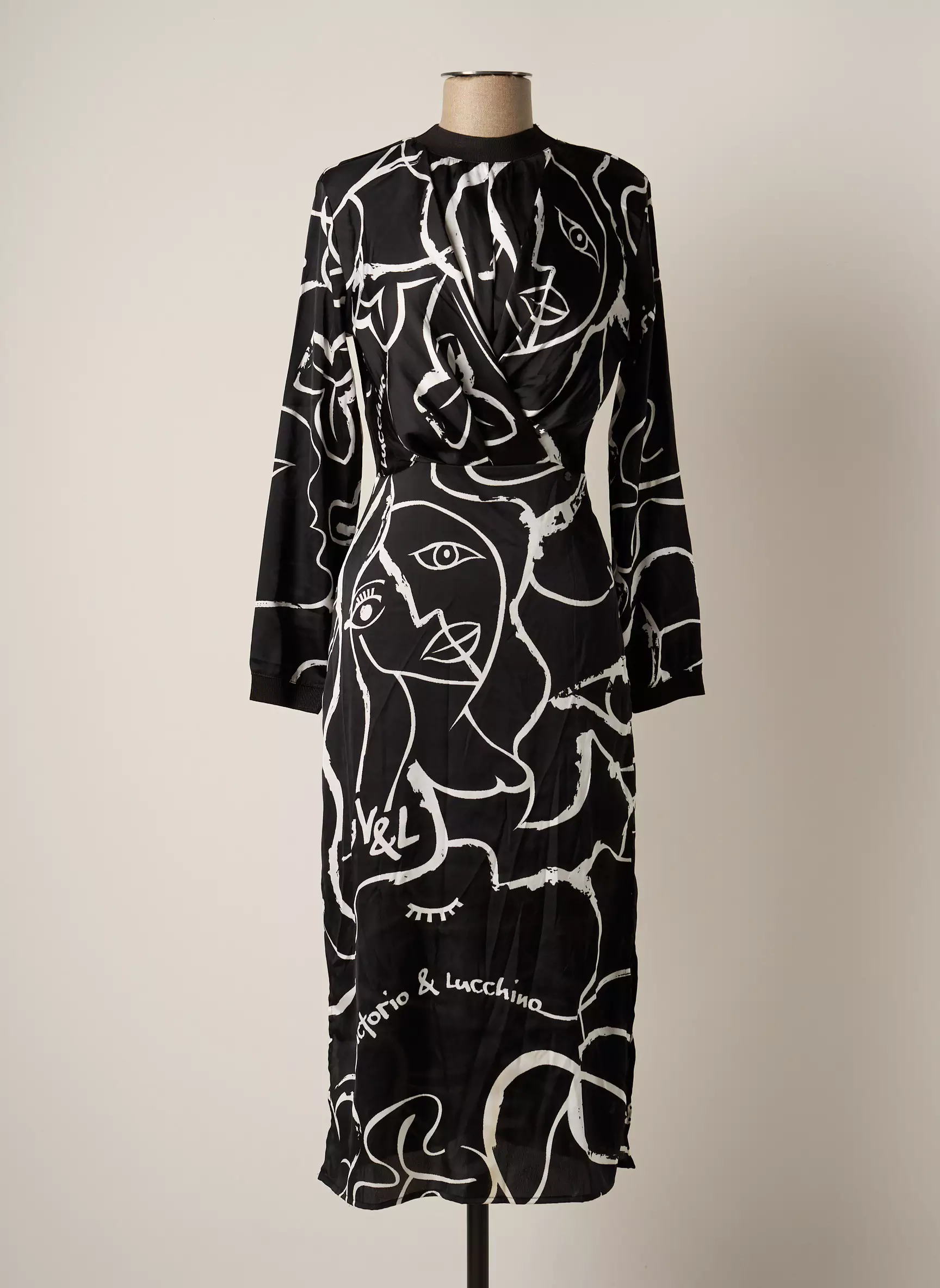 Victorio   Lucchino Robes Mi Longues Femme couleur noir