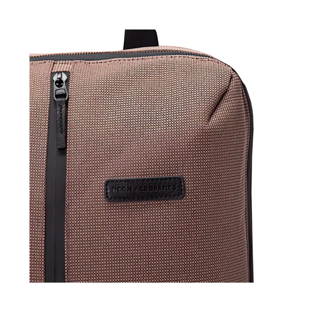 Ucon Acrobatics Rucksack Janne 15,4 Zoll Neural Series S
