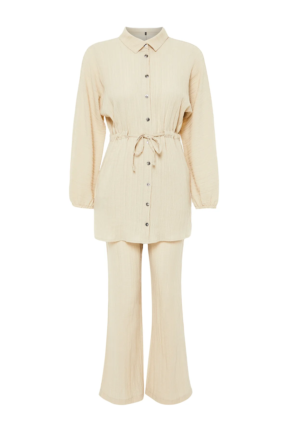 Trendyol Modest  Nerzfarbenes Crinkle-Hemd-Hose-Set mit gewebter Unterseite und Oberteil TCTSS24US00019