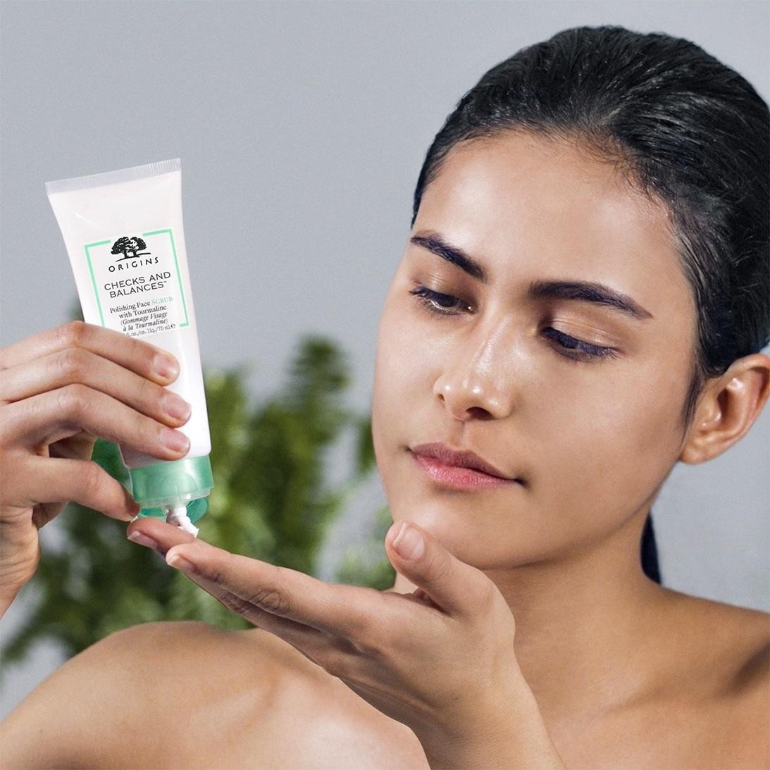 Checks and Balances™ Polishing Face Scrub with Tourmaline